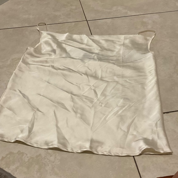 Silk tank tops - Picture 2 of 3